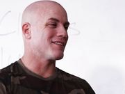 在丈夫上班后与瑜伽教练偷欢的淫妻