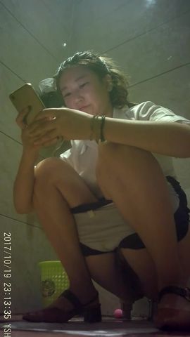 云上会所ktv厕拍系列16 各色长腿大胸美女