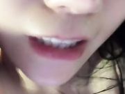 骚气少妇开档黑丝约炮先用小皮鞭调情一番