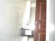 甜美型美少妇与白丝黑高绝色女秘书身材曼妙逼缝细长