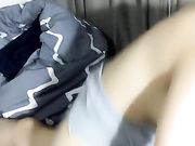 短发美女长的不错可惜男的不顶用插几下就软了