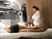 出差约到位不喜欢穿内衣的高颜值性感美女爽的受不了就打人