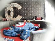 朋友的漂亮女友勾搭很久终于约到酒店直接扑倒从上舔到下