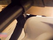 怪咖公厕手持设备多方位盗录职员露脸放尿黑丝少妇人靓穴嫩