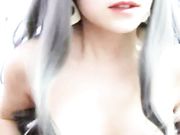 灰色假发妹子情趣白丝沙发上玻璃黄瓜按摩器自慰呻吟诱惑