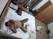 这女的毒龙技术非常的专业一看就是经常做的那种