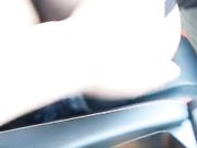 露脸玩刺激路边看着行人玩大奶肥臀口活超棒车里被草到淫叫