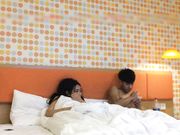 回老家祭祖晚上到当地酒店开房让她穿上情趣网衣爽一爽