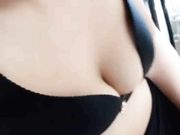 户外玩车震车外全裸诱惑被小哥哥草嘴近距离拍摄舔吊