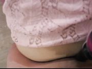 浴缸边的小骚逼，白丝情趣沐浴前先玩玩逼