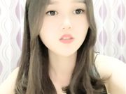 长相清纯高顔值萌妹子紫薇呻吟诱惑收费大秀