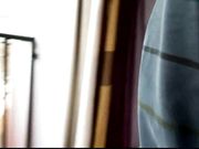 骚女在酒店摆各种姿势 好圆润的乳房麻溜的