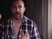 在屋顶露台与性感女模做爱的摄影师