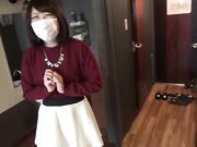 网友投稿自拍无毛一线天馒头嫩穴女白领援交土豪这私处真不错看着又肥又紧