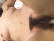 师范美眉酒店开房自拍妹子对着镜头有点害羞这鸡巴真是粗又大