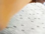 下雨天撑着伞城中村找小姐来一炮要从后入才过瘾小姐催快点