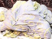 露脸大奶子风骚少妇道具疯狂抽插骚逼高潮喷水特写展示淫语不断