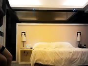 风骚女伺候两个大哥