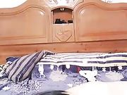 小嫂子很给力配合风骚模样特别招草，插进去好疼刺激