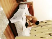 平头哥酒店约操偷偷兼职做楼凤的良家大胸美少妇啪啪