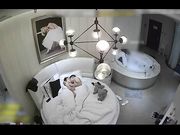 我不能来见你,一见你就干这事.换上性感情趣装操