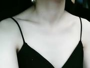 高颜值少妇和炮友驾车户外野战 口交扣逼后入猛操