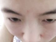 抱起来69深喉口交菊花小穴换着插最后菊花中撒尿灌肠