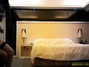 酒店高价约啪高挑骚气制服女公关上下洞齐开轮番啪啪啪