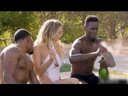 出租屋日別人粉嫩老婆就是爽小露臉