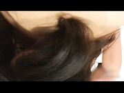 女孩网络在线抚摸自己的下体