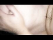 疯狂女上位爆草，口活大鸡巴躺在床上让我玩逼