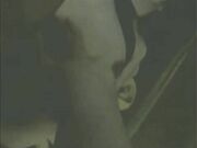 年轻嫩妹纸喝醉昏昏欲睡中被大鸡巴侵入最后快速抽插