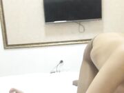 娇巧美妞被大屌各式姿势爆操呻吟