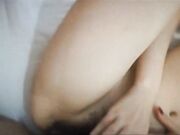 约啪炮友猛男无套高频抽送娇喘呻吟不止操的说好舒服