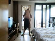 清晨被大屌男友玩醒 倒挂69互舔 无套猛插