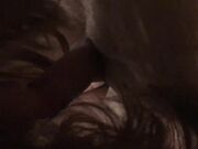 刚刮完鸡巴毛的屌哥和女同学开房