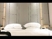 性感长裙高颜值妹子近距离拍摄口交足交