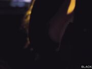 好身材靓妹小巧嘴巴吞吐大鸡巴扑哧扑哧看的性欲旺盛挡不住冲动