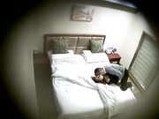 小旅馆偷拍饥渴男女先给情人舔逼热身可惜没干多久就射了看神情这女的没有满足