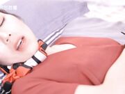 逗逼剧情猥琐盗贼走运潜入航空小姐的公寓又碰巧看到她道具自慰忍不住强行绑起来肏