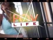 华裔辣妹李彩斐夜晚准备偷偷裸体游泳被色男看见为了不外传只好与他打一炮