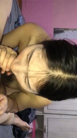 小哥单身公寓约操可爱又听话的小女友