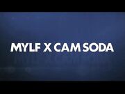 一起合租的妹子在洗衣房自慰被我偷看到