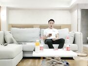 沙发啪啪还是人妻最懂男人，做爱投入配合一脸陶醉表情