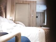 肤白貌美性格温柔良家人妻型美少妇酒店援交妹子做爱很投入像情侣一样