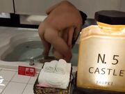 台湾SWAG极品女神『妮妮』幻身超骚制服学妹 入珠巨根突袭 绝对没看过大屌入弹珠