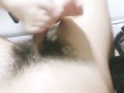 长屌男家中同时调教2位性感漂亮的美女大学生情人,当成小母狗一样干