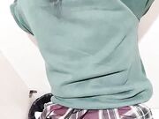 无毛馒头穴女友『做你的貓』制服啪啪口交私拍流出 极品萝莉随便操