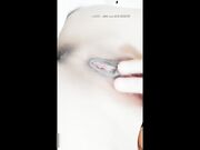 淫荡的00后嫩妹子逼逼和屁眼都已经被开发的差不多了