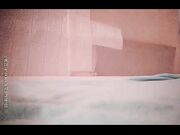 光头大叔城中村里嫖野鸡偷拍过程